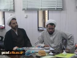 به منظور انسجام برنامه ها و راهکارهای آموزش قرآن در دانشگاه :

برگزاری اولین جلسه یکپارچه سازی فعالیت های قرآنی در پردیس های دانشگاه فرهنگیان یزد 7