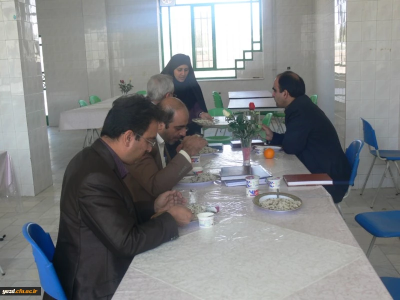 با حضور مسئولین مدیریت استانی برگزار شد :

نشست هم اندیشی ، پرسش و پاسخ با دانشجومعلمان در پردیس خواهران
 21