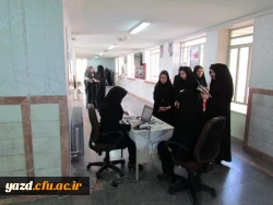 در آستانه اربعین حسینی و به مناسبت روز دانشجو  در پردیس فاطمه الزهرا(س) یزد برگزار شد :

اهدای خون دانشجومعلمان پردیس حضرت فاطمه الزهرا(س) یزد 4