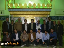 در آستانه ایام الله  دهه فجر با حضور در مزار شهدای معلم :

تجدید میثاق کارکنان دانشگاه فرهنگیان یزد  با آرمان های شهدا 
 6