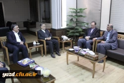 دیدار دکتر مهرمحمدی، سرپرست دانشگاه فرهنگیان با استاندار یزد 5