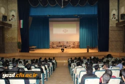 دکتر رضایی، سرپرست امور پردیس های استانی دانشگاه فرهنگیان یزد: 

بنده انتقاد پذیری را یک فرصت می دانم و آن را موتور محرک مسؤولان
 4