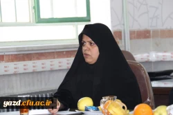 در پردیس حضرت فاطمه الزهرا(س)  برگزار شد :

هفتمین جلسه شورای فرهنگی و اجتماعی دانشگاه فرهنگیان استان یزد
 20