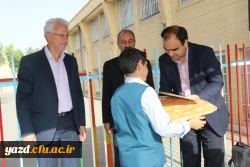 به پاس اجرای هنرمندانه در مراسم اختتامیه جشنواره قرآن و عترت: 

تقدیر و تجلیل از عوامل اجرایی و دانش آموزان گرود سرود دبستان شاهد خرم نژاد
 13