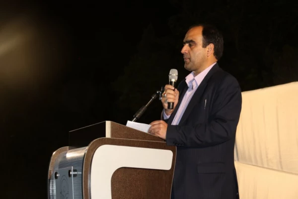 مراسم تجلیل از کادراجرایی برگزارکننده جشنواره قرآن و عترت   4