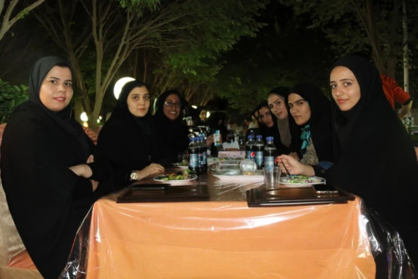 تقدیر و تجلیل از کادر اجرایی دانشجویی بیست و ششمین جشنواره کشوری قرآن و عترت دانشجومعلمان دانشگاه فرهنگیان 24