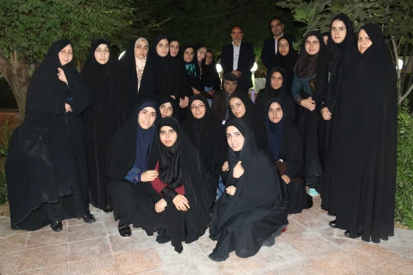 تقدیر و تجلیل از کادر اجرایی دانشجویی بیست و ششمین جشنواره کشوری قرآن و عترت دانشجومعلمان دانشگاه فرهنگیان 26