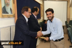 تقدیر و تجلیل از کادر اجرایی دانشجویی بیست و ششمین جشنواره کشوری قرآن و عترت دانشجومعلمان دانشگاه فرهنگیان 16