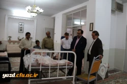 عیادت از همکار فرهنگی بیمار
 5