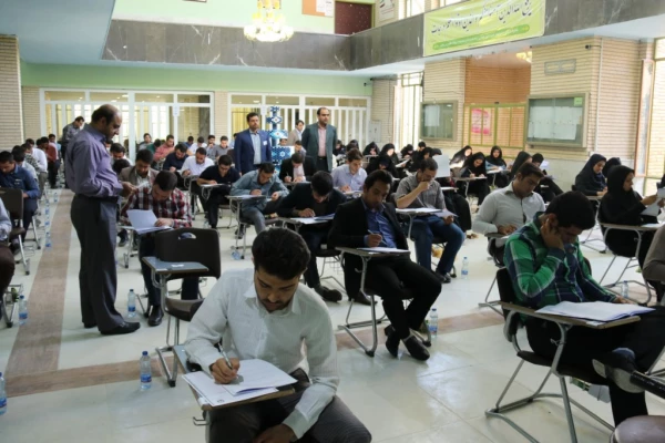 در پردیس شهیدان پاک نژاد یزد برگزار شد:

برگزاری آزمون صلاحیت حرفه ای معلمی مهارت آموزان ماده 28  7