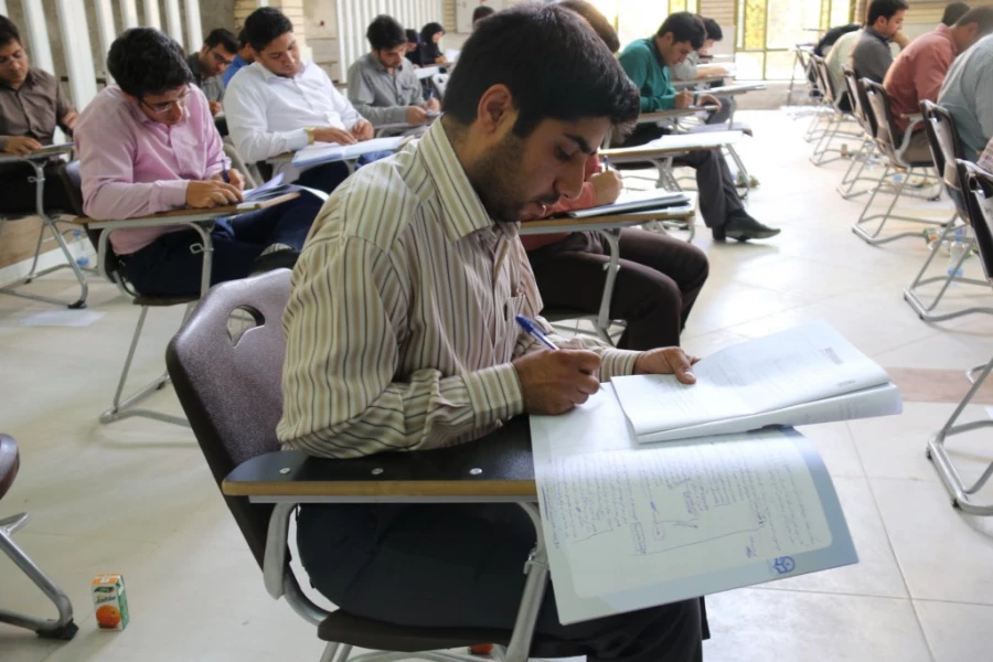 در پردیس شهیدان پاک نژاد یزد برگزار شد:

برگزاری آزمون صلاحیت حرفه ای معلمی مهارت آموزان ماده 28  10