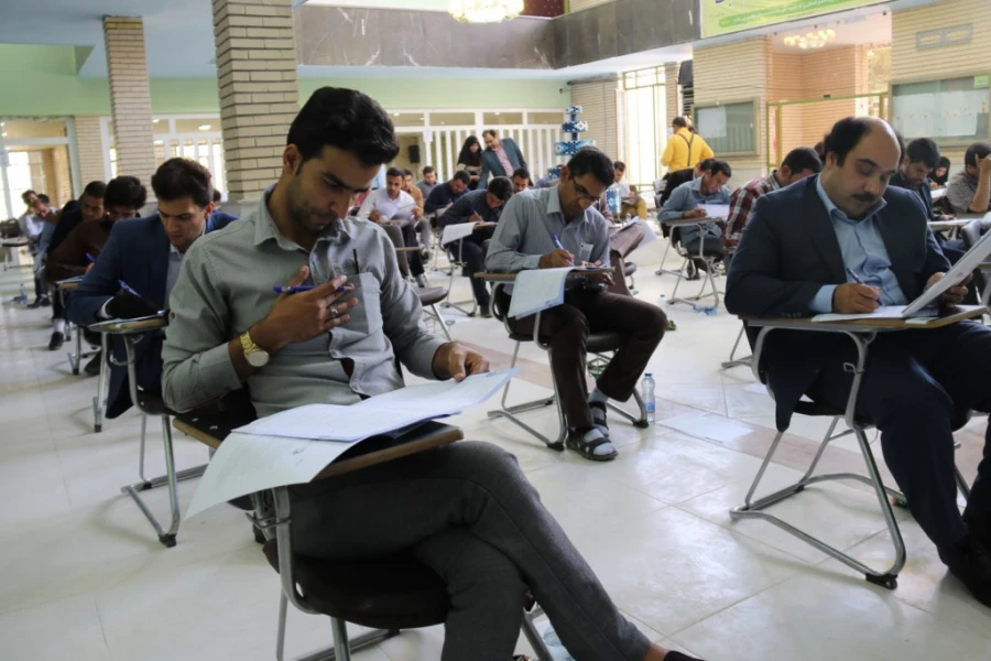 در پردیس شهیدان پاک نژاد یزد برگزار شد:

برگزاری آزمون صلاحیت حرفه ای معلمی مهارت آموزان ماده 28  11