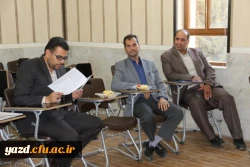 به میزبانی پردیس شهیدان پاک نژاد برگزار شد:

برگزاری اولین جلسه گروه های آموزشی با حضور اساتید پردیس استانی دانشگاه فرهنگیان یزد در سال تحصیلی جدید 
 16