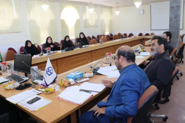 در پردیس شهیدان پاک نژاد برگزار شد:

اولین جلسه شورای فرهنگی و اجتماعی دانشگاه فرهنگیان استان در سال تحصیلی جدید 5