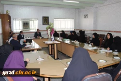 در پردیس فاطمه الزهرا(س) برگزار شد:

نشست صمیمانه مدیر استانی دانشگاه با کارکنان پردیس خواهران
 3