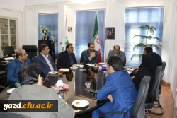 در راستای اجرایی کردن تفاهم نامه بین دانشگاه فرهنگیان و کانون پرورش فکری :
نشست مسئولان دانشگاه فرهنگیان استان یزد با کانون پرورش فکری کودکان و نوجوانان 
 4