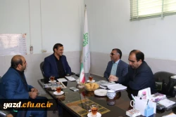 در نشست مشترک مسئولان دانشگاه با ریاست سازمان دانش آموزی یزد تاکید گردید:

افزایش تعاملات در زمینه فعالیت های فرهنگی و اجتماعی 
 4