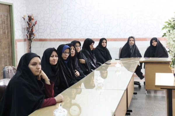 در حاشیه برگزاری اولین جشنواره کشوری نوآوری های علمی و پژوهشی:

بازدید دکتر مهرمحمدی از پردیس فاطمه الزهرا(س) یزد 7