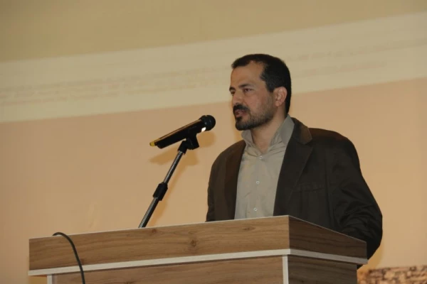 امور فرهنگی پردیس شهیدان پاک نژاد برگزار کرد:

سخنرانی آقای محمد زمانی با موضوع تجربیات نزدیک به مرگ 4