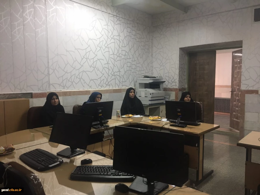 در پردیس های استانی دانشگاه فرهنگیان یزد  برگزار شد:

دوره آموزشی مهارت آموزی نگارش جدید اتوماسیون اداری 8