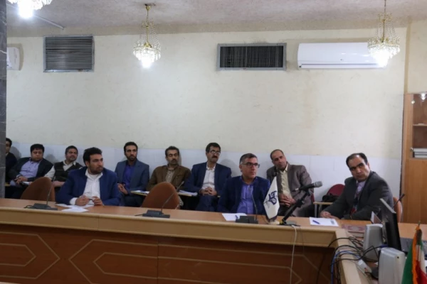 با حضور کارکنان و اساتید پردیس های استانی دانشگاه برگزار شد:

دوره بالندگی «کمک های اولیه، امداد و نجات» 4