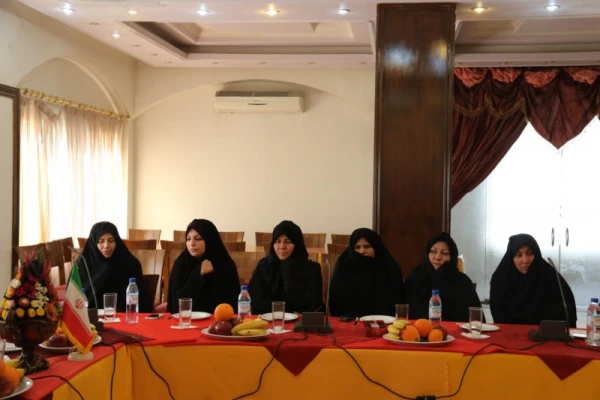 برگزاری جلسه تکریم از بازنشستگان دانشگاه فرهنگیان یزد 5