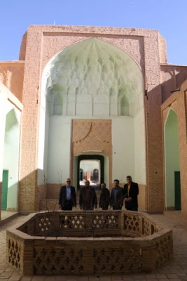 با هدف شناخت و آشنایی با جاذبه های تاریخی، فرهنگی، گردشگری استان :

بازدید کارکنان دانشگاه فرهنگیان یزد از اماکن گردشگری و تاریخی استان یزد 11