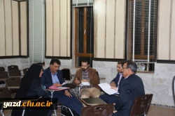 در راستای هماهنگی بین اساتید دانشگاه فرهنگیان یزد در نیمسال دوم سال تحصیلی:

برگزاری نشست گروه های آموزشی 10