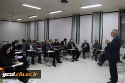 در راستای هماهنگی بین اساتید دانشگاه فرهنگیان یزد در نیمسال دوم سال تحصیلی:

برگزاری نشست گروه های آموزشی 13