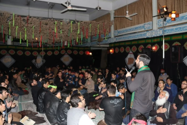 یادگار دوران دفاع مقدس در دومین یادواره 70 شهید دانشجوی دانشگاه فرهنگیان یزد:

لبیک به ندای رهبر سفارش مشترک همه شهدا است 10