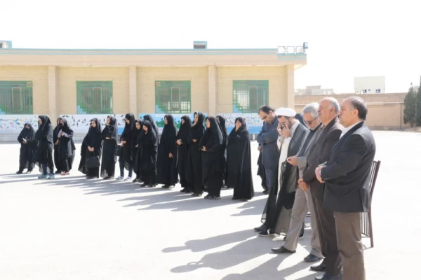 در ایام شهادت حضرت زهرا(س) :

عطر شهادت در فضای دانشگاه فرهنگیان یزد پیچید.
 11