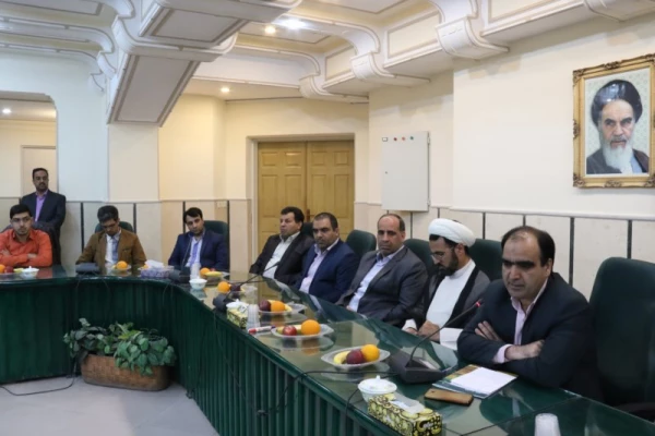 نشست صمیمانه تقدیر از زحمات یک ساله همکاران پردیس های استانی در سال 95  3