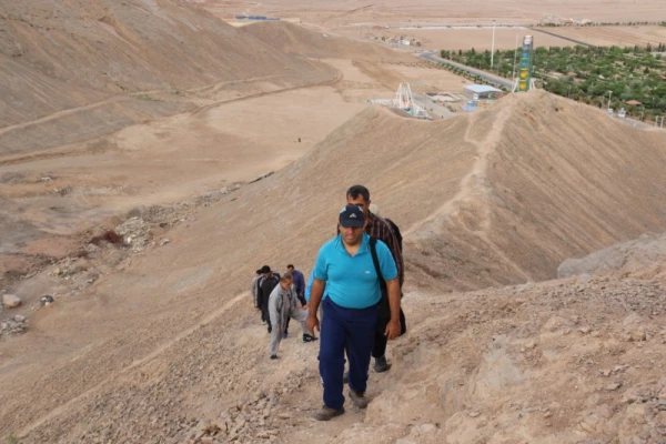 به مناسبت هفته سلامت؛

همایش ورزش صبحگاهی کارکنان پردیس های استانی دانشگاه در پارک کوهستان برگزار شد 
 5