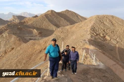 به مناسبت هفته سلامت؛

همایش ورزش صبحگاهی کارکنان پردیس های استانی دانشگاه در پارک کوهستان برگزار شد 
 7