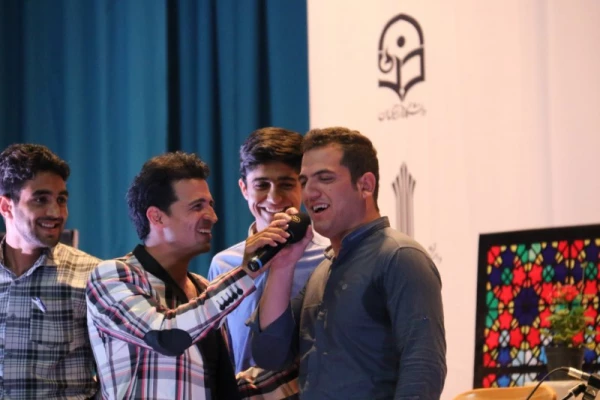 در راستای توافق نامه ی فی مابین دانشگاه فرهنگیان یزد و دانشگاه علوم پزشکی شهید صدوقی:

همایش بزرگ رمز و راز یک ازدواج موفق برگزار شد
 20