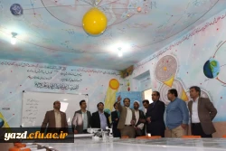 به مناسبت هفته بزرگداشت مقام شامخ معلم :

دیدار صمیمانه مسئولان دانشگاه فرهنگیان یزد با دانش آموختگان دانشگاه در مدارس استان
 17