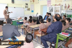 به مناسبت هفته بزرگداشت مقام شامخ معلم :

دیدار صمیمانه مسئولان دانشگاه فرهنگیان یزد با دانش آموختگان دانشگاه در مدارس استان
 37