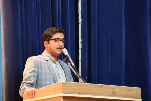 به مناسبت روزجوان در پردیس شهیدان پاک نژاد برگزار شد:

همایش جوانان، ورزش، سلامت و ایمنی
 4