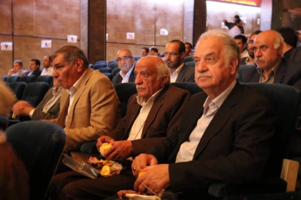 برگزاری مراسم جشن بزرگداشت مقام معلم و تجلیل از پیشکسوتان تربیت معلم 13