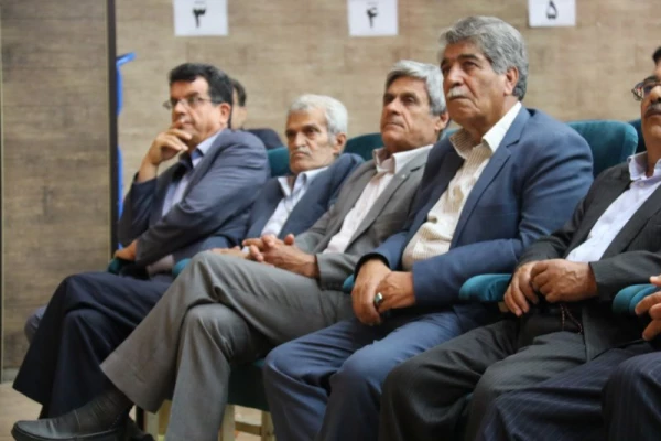 برگزاری مراسم جشن بزرگداشت مقام معلم و تجلیل از پیشکسوتان تربیت معلم 15