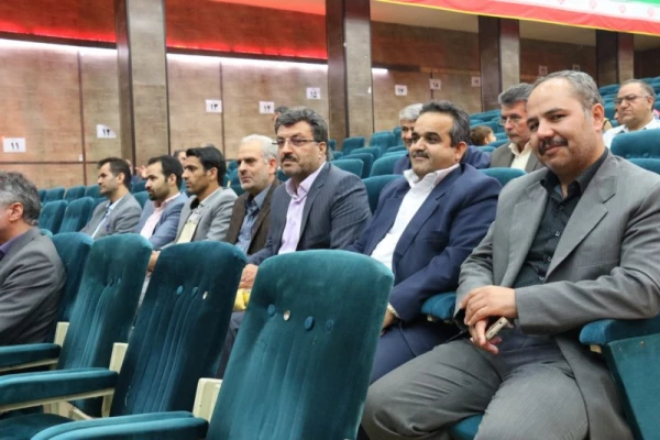 برگزاری مراسم جشن بزرگداشت مقام معلم و تجلیل از پیشکسوتان تربیت معلم 17