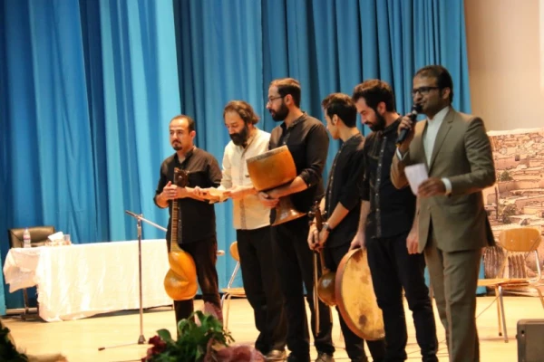 برگزاری مراسم جشن بزرگداشت مقام معلم و تجلیل از پیشکسوتان تربیت معلم 28