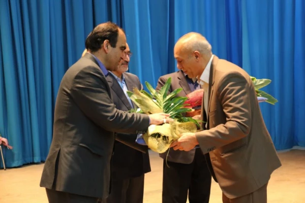 برگزاری مراسم جشن بزرگداشت مقام معلم و تجلیل از پیشکسوتان تربیت معلم 41