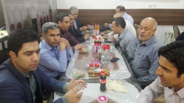 ضیافت افطار تجلیل از بازنشستگان سال های 94 و 95 دانشگاه فرهنگیان یزد 4