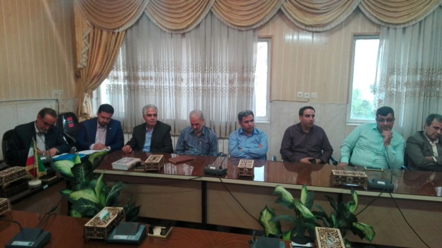 ضیافت افطار تجلیل از بازنشستگان سال های 94 و 95 دانشگاه فرهنگیان یزد 5