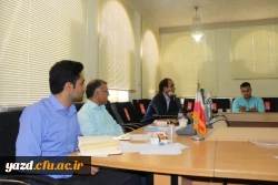 نشست صمیمی مسئولان تشکل ها و انجمن های علمی دانشجویی با مدیر استانی دانشگاه فرهنگیان یزد 5