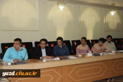 نشست صمیمی مسئولان تشکل ها و انجمن های علمی دانشجویی با مدیر استانی دانشگاه فرهنگیان یزد 6