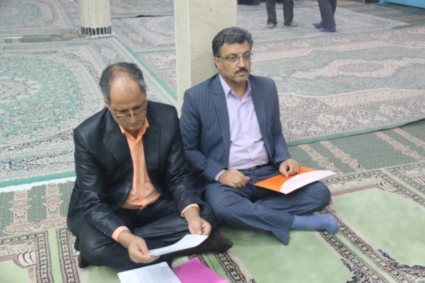 در راستای هماهنگی بین اساتید دانشگاه فرهنگیان یزد در نیمسال اول سال تحصیلی 97-96:

برگزاری نشست گروه های آموزشی 7