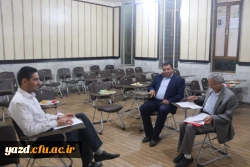 در راستای هماهنگی بین اساتید دانشگاه فرهنگیان یزد در نیمسال اول سال تحصیلی 97-96:

برگزاری نشست گروه های آموزشی 11