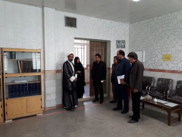 آیین تکریم و معارفه معاونان جدید و سابق پردیس فاطمه الزهرا(س) یزد 3